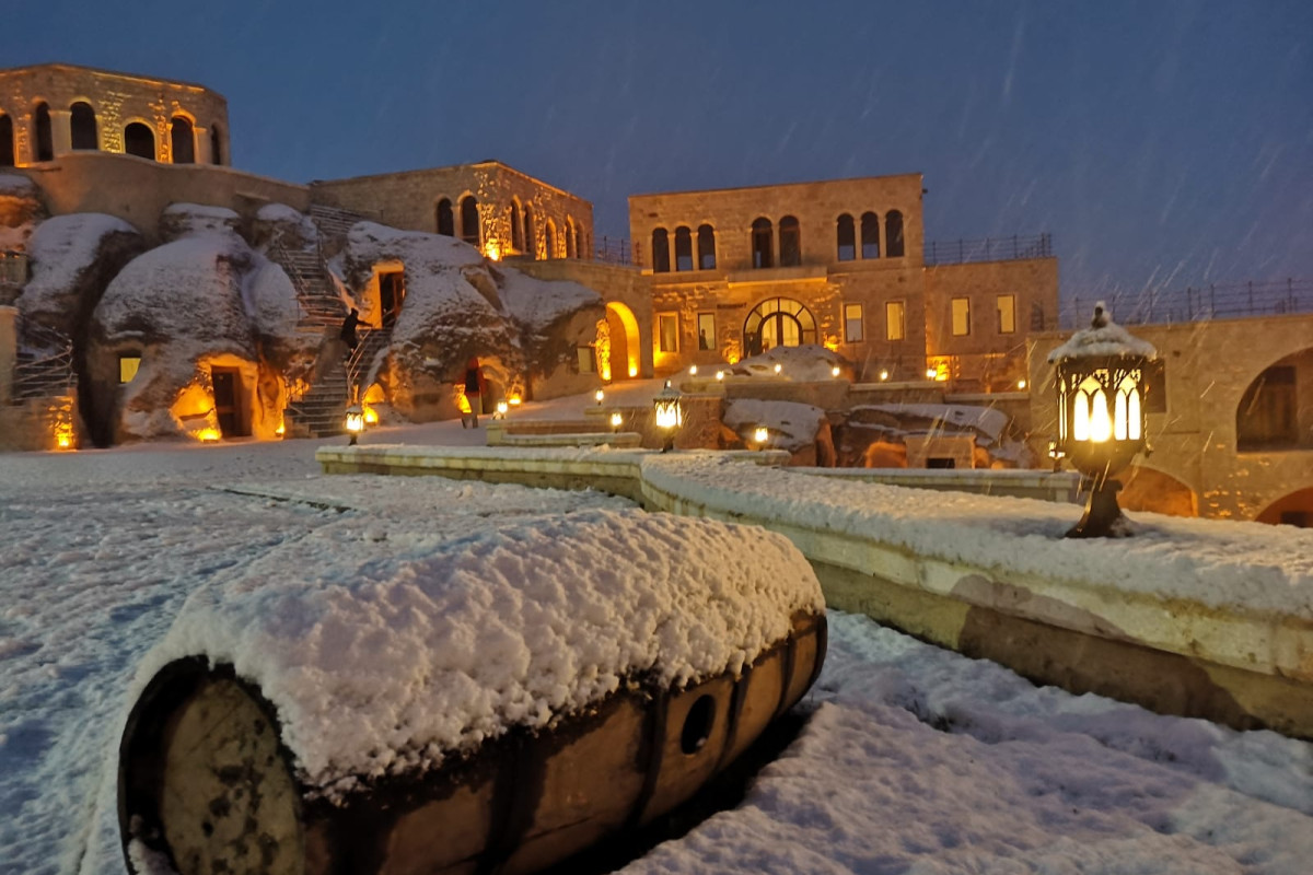Kalsedon Cave Suites