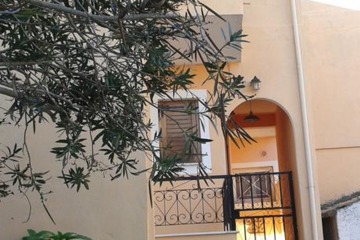 Kalypso Studios and Apartments