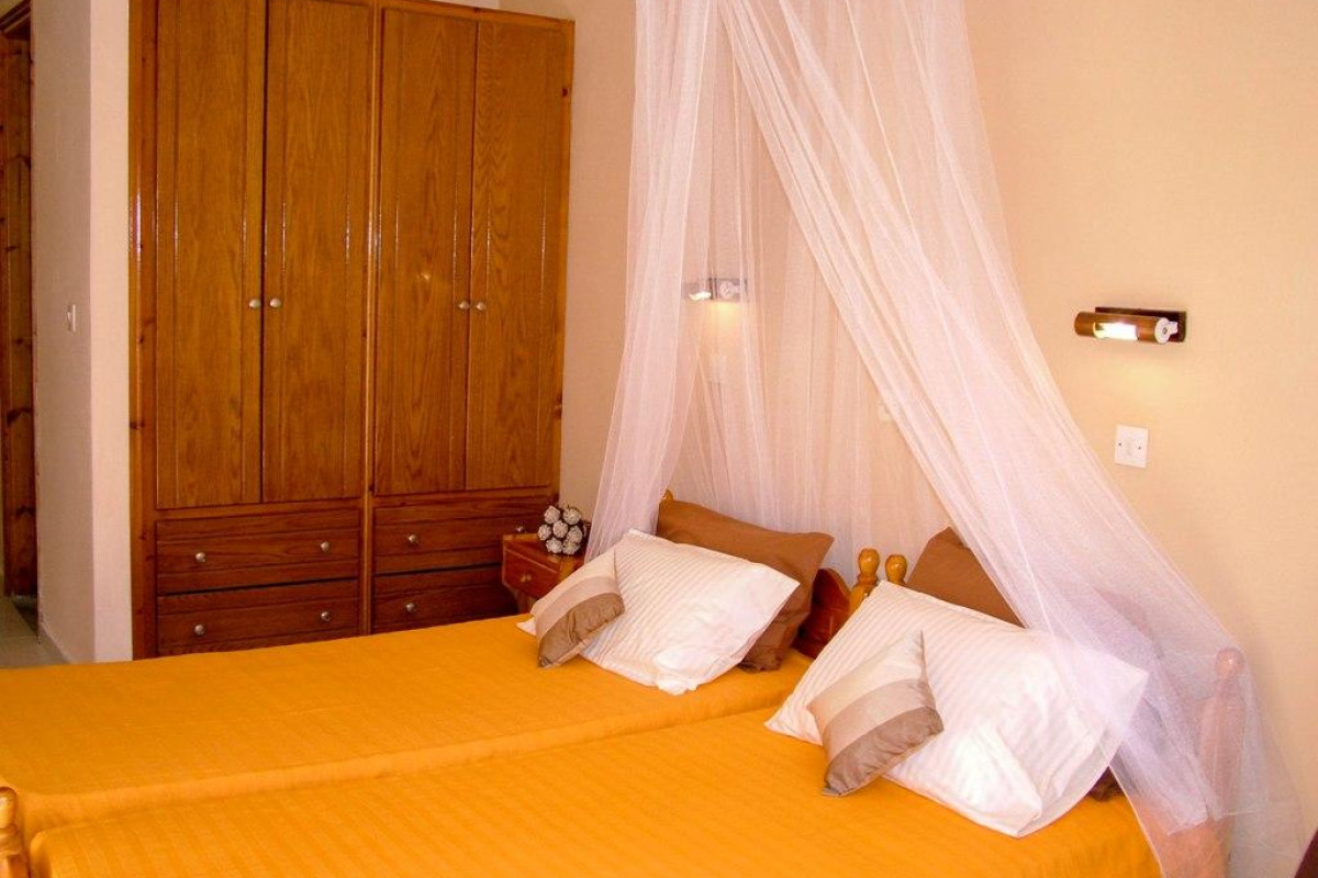 Kalypso Studios and Apartments