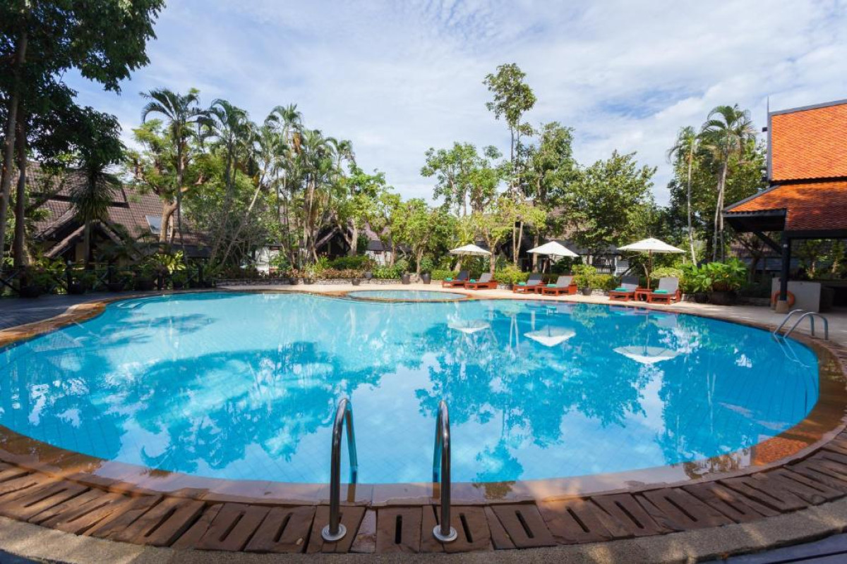 Kamala Beach Estate