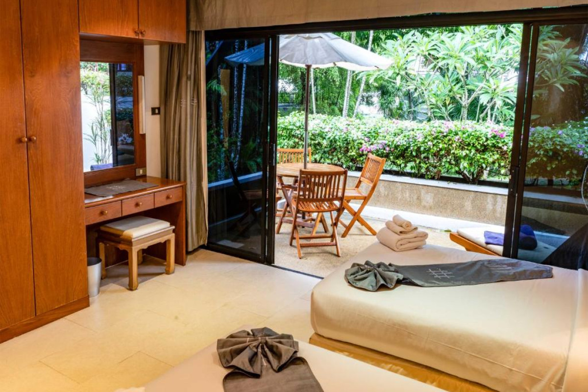 Kamala Beach Estate