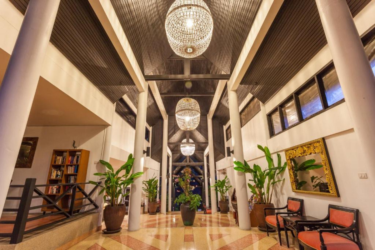 Kamala Beach Estate