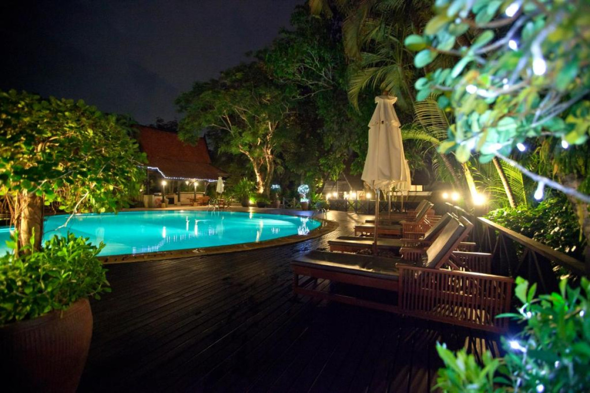 Kamala Beach Estate