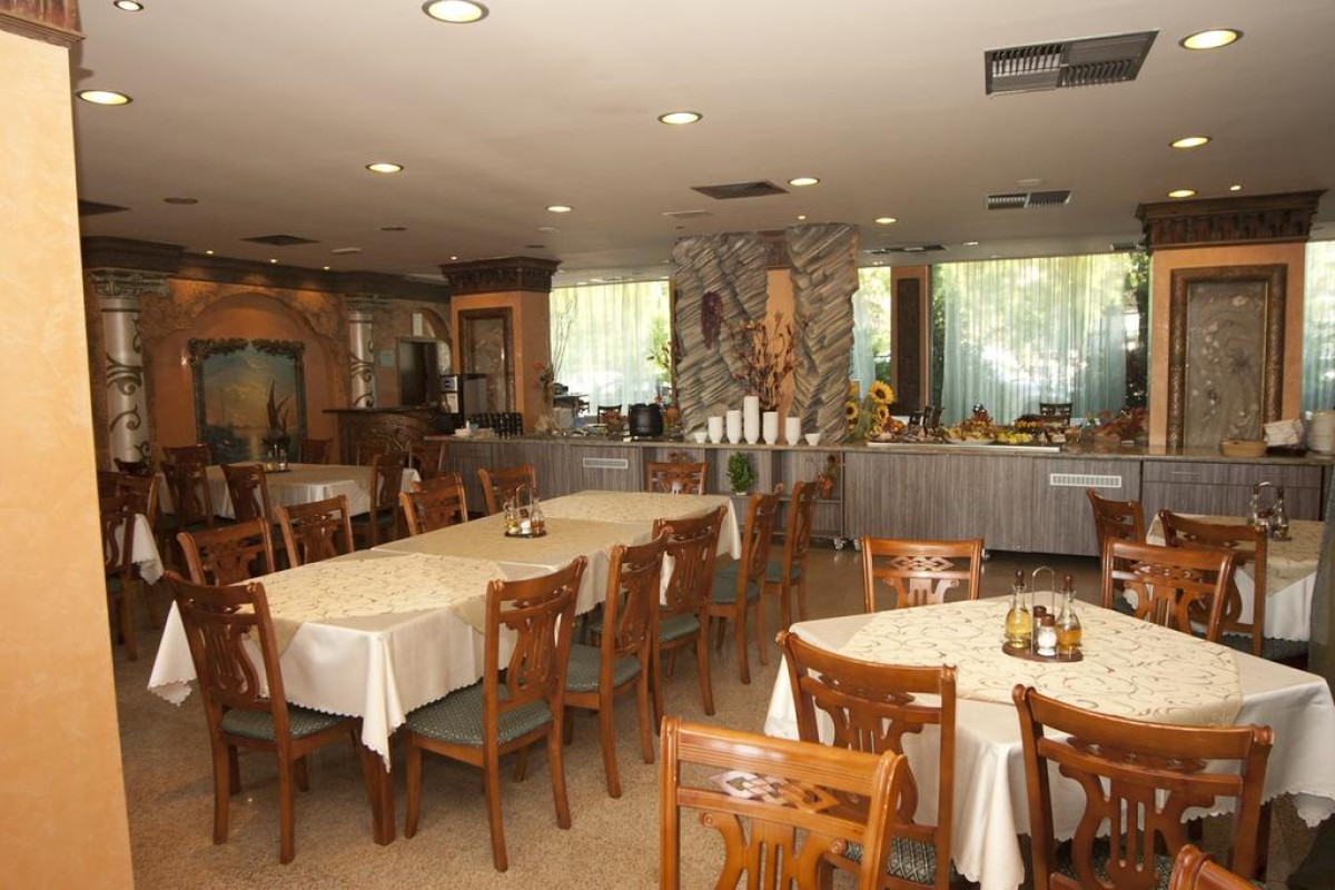 KAMENEC HOTEL KITEN