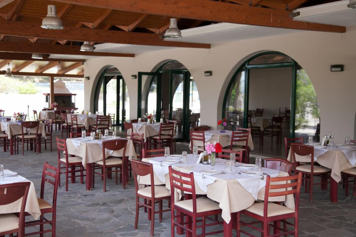 Kanali Beach Hotel