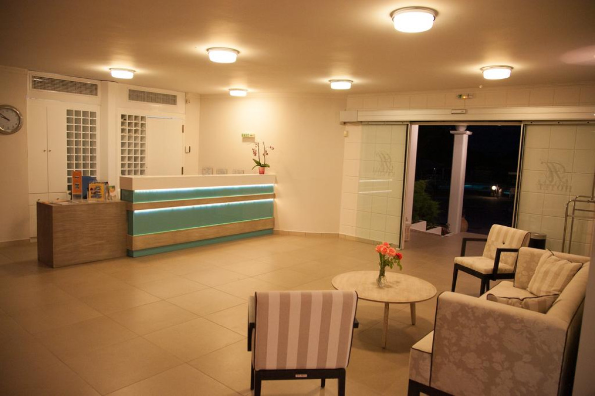 Kanali Beach Hotel