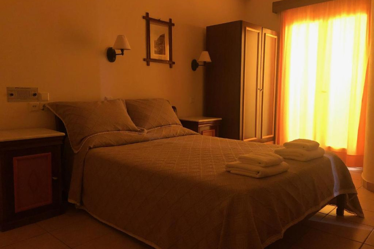 Karidis Hotel