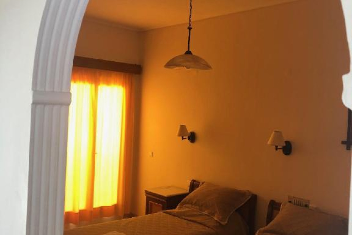 Karidis Hotel