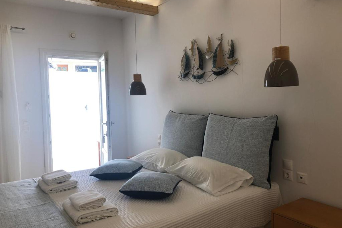 Karidis Hotel