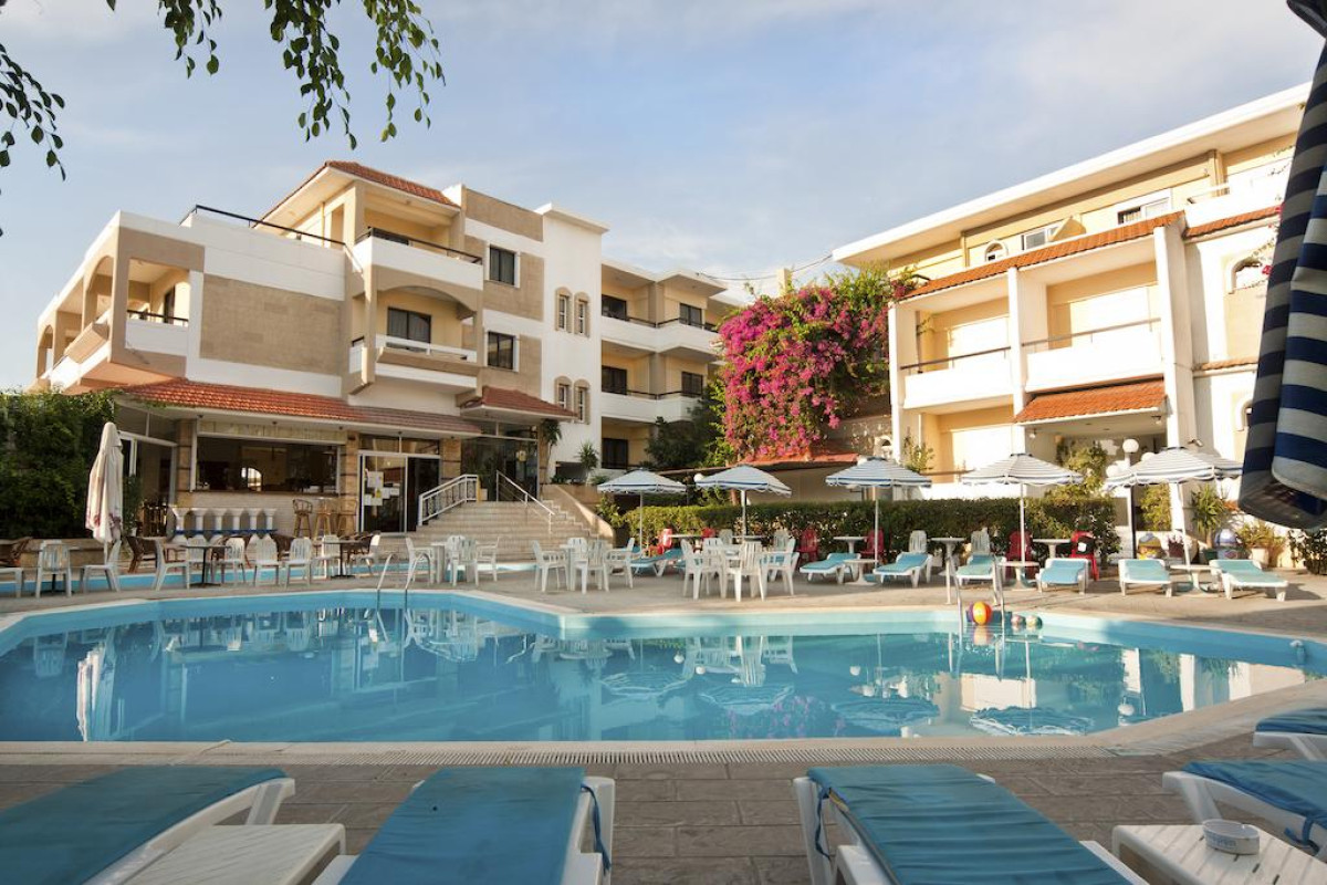 Kassandra Apartments