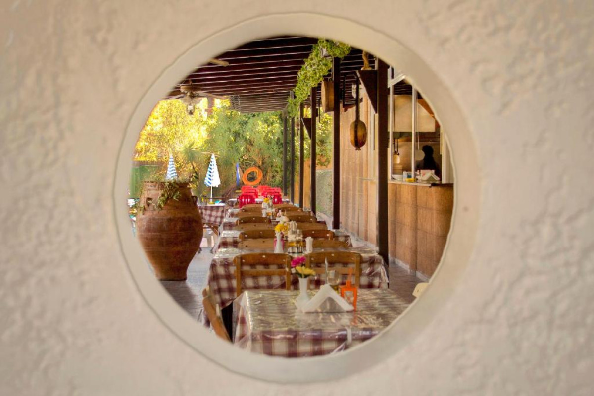 Kassandra Hotel