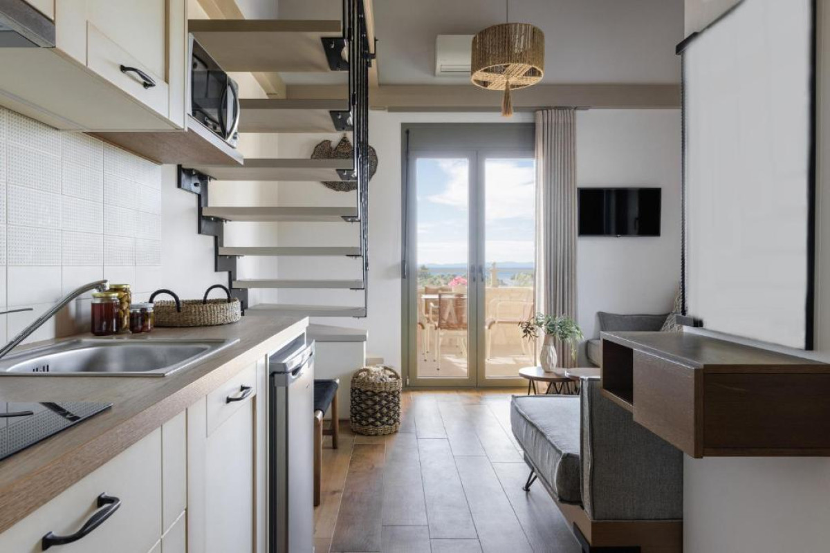 Kastri Elia Suites