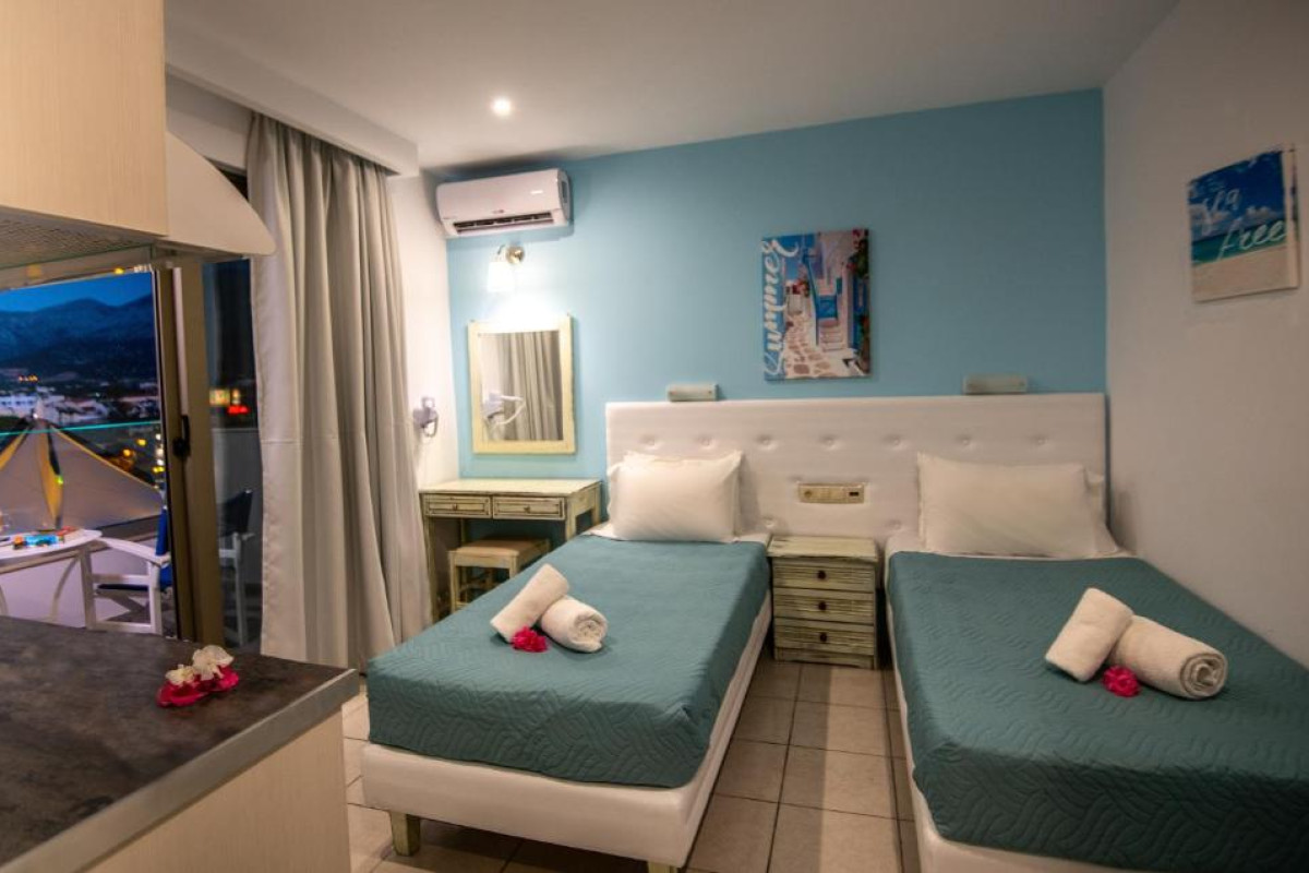 Kastro Beach Apartments