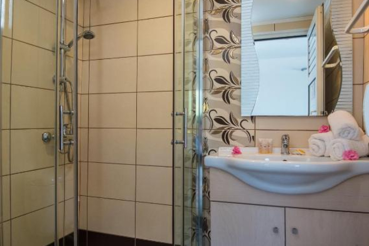 Kastro Beach Apartments