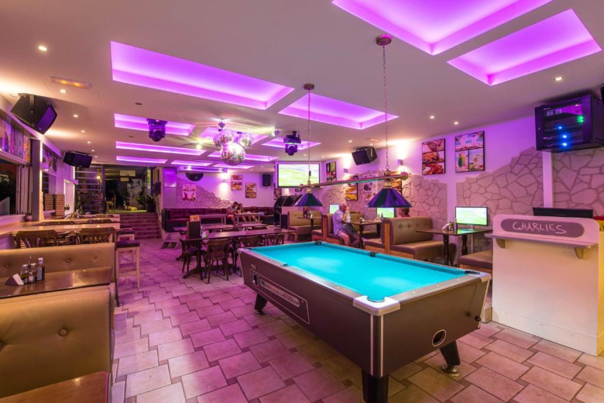 Kastro Beach Apartments