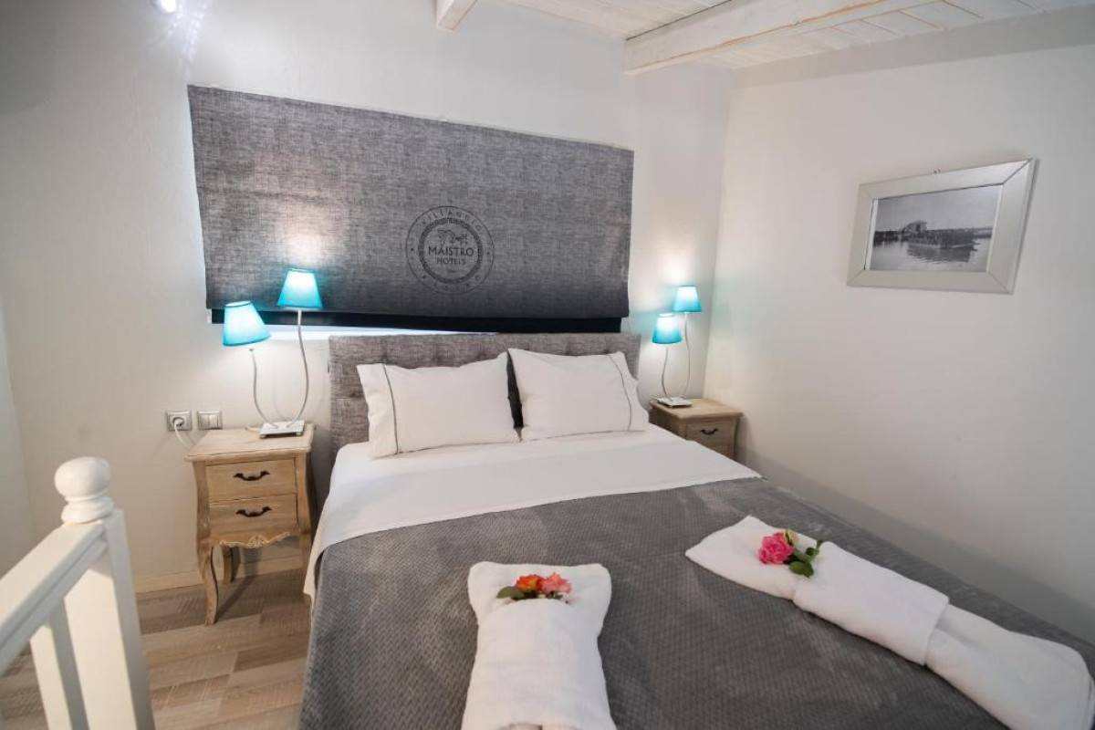 Kastro Maisonettes With Private Pool (F)