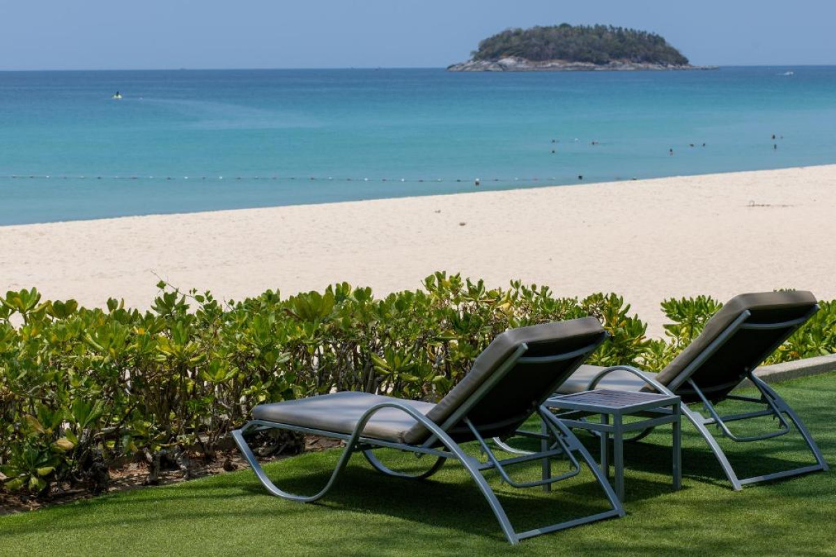 Katathani Phuket Beach Resort