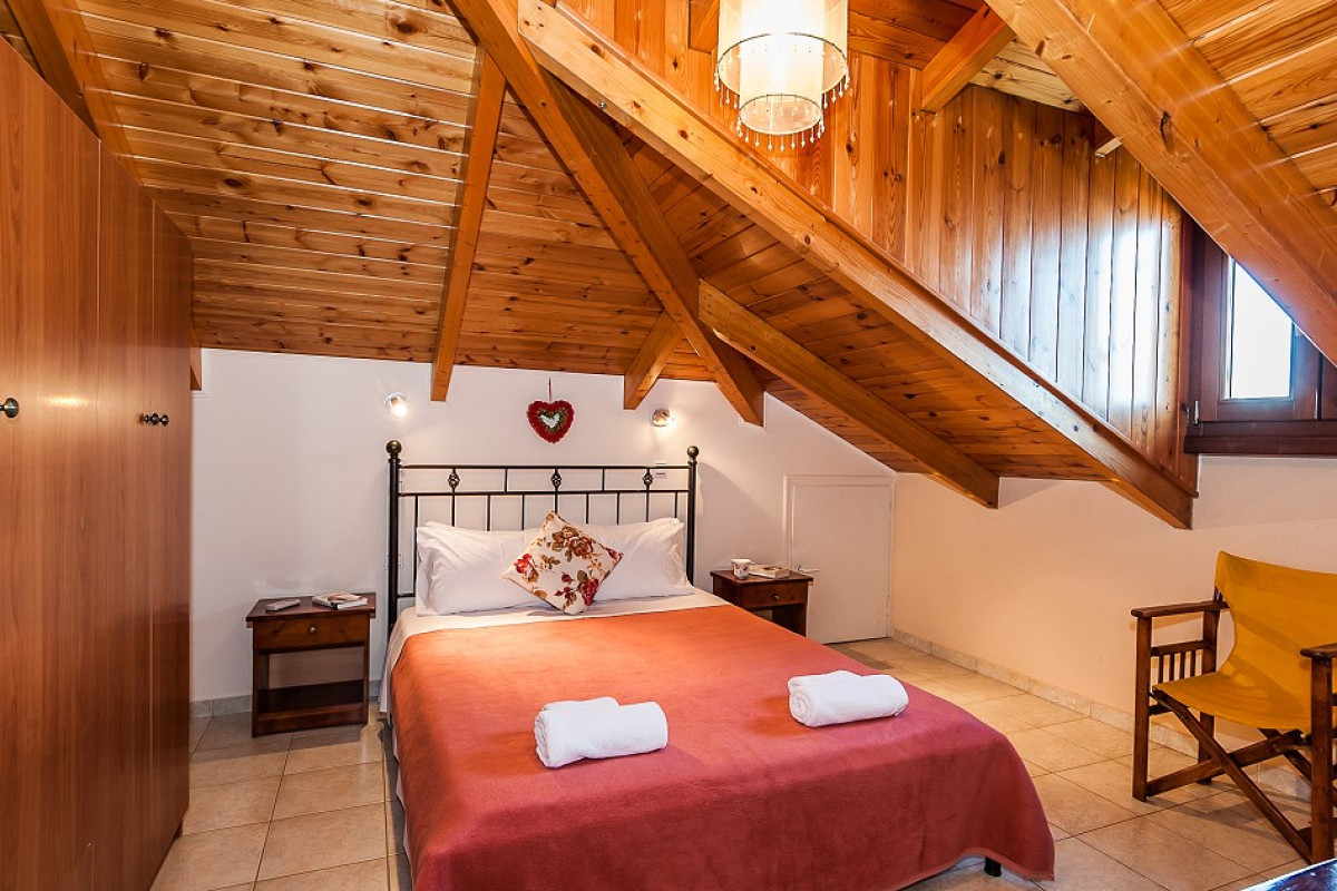 KAVOS PSAROU STUDIOS & APARTMENTS