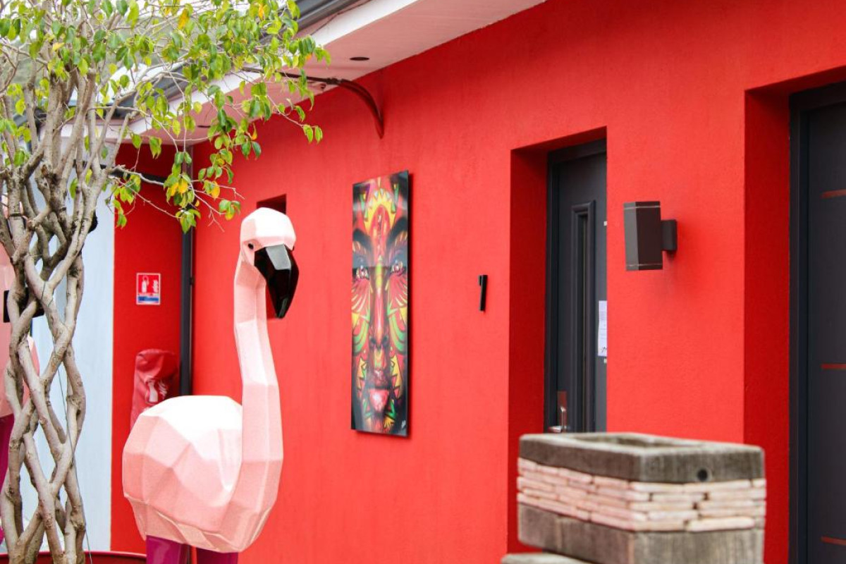 Kawan Bay Suites