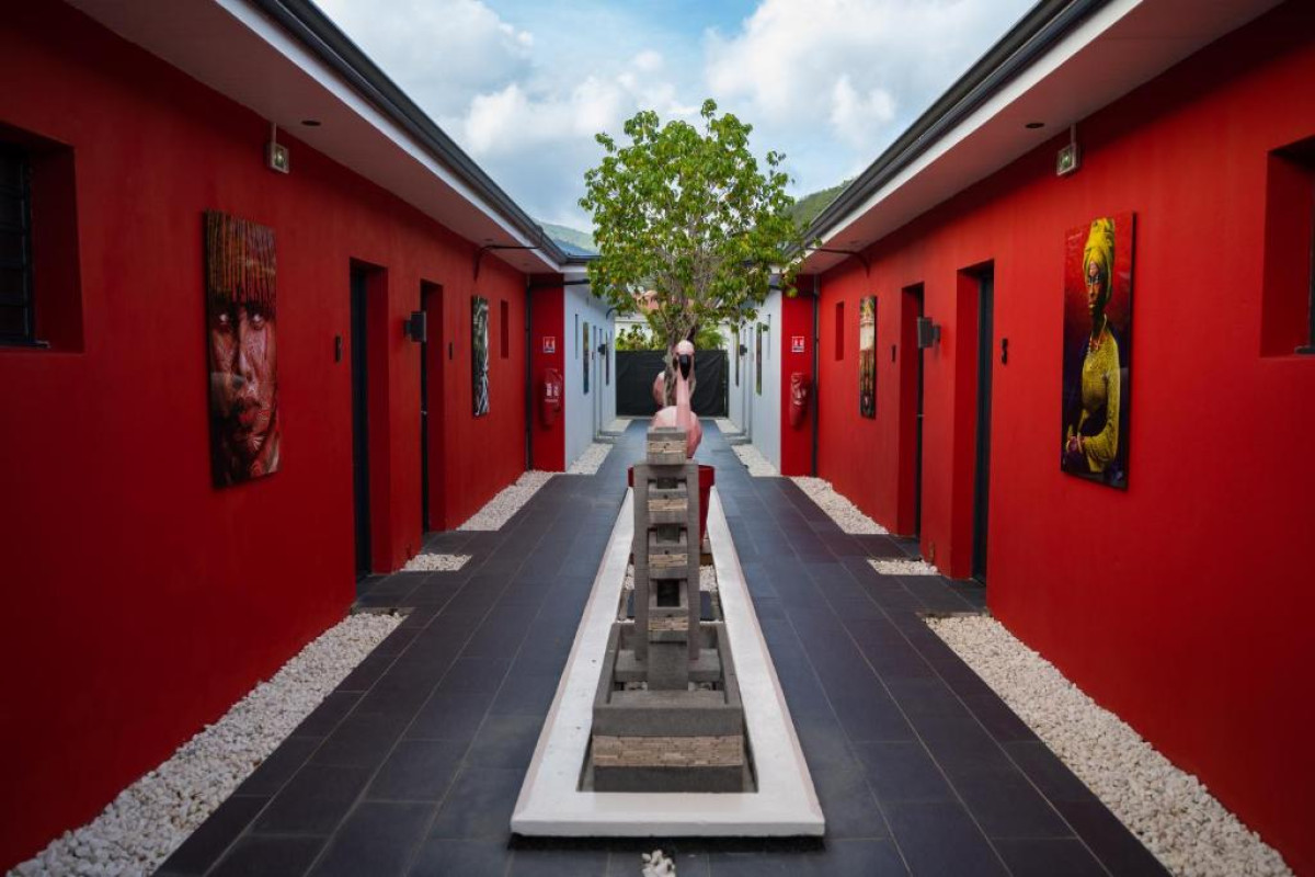 Kawan Bay Suites