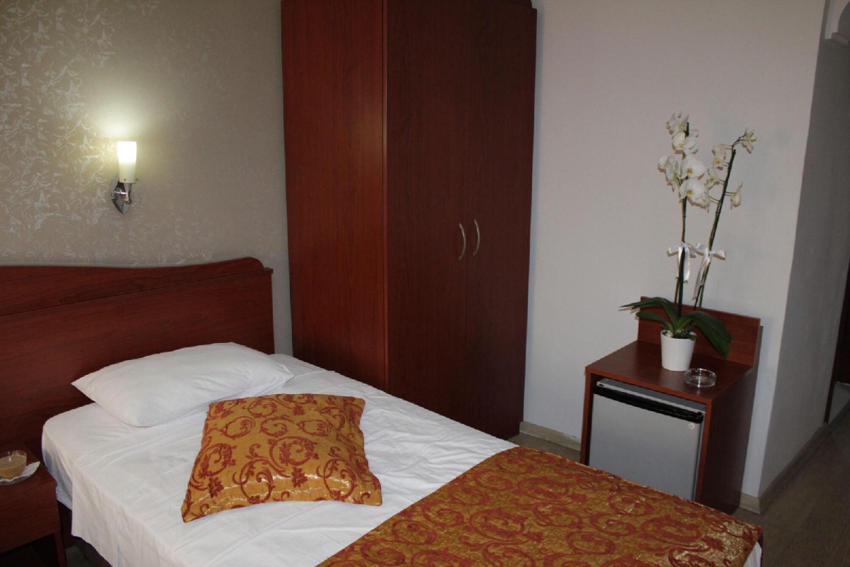 KAYA HOTEL
