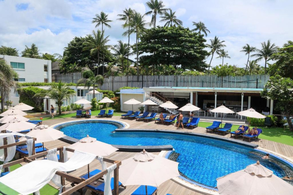 KC Beach Club & Pool Villas