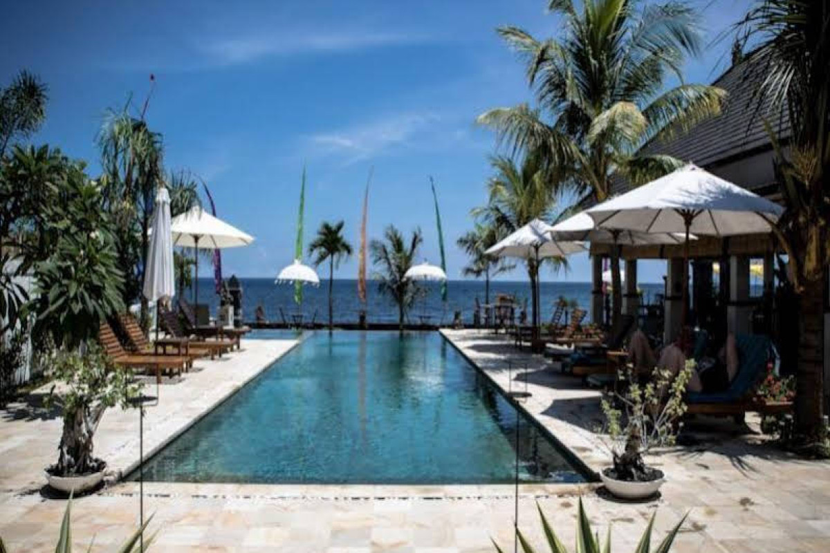 Kelapa Lovina Beach Villa