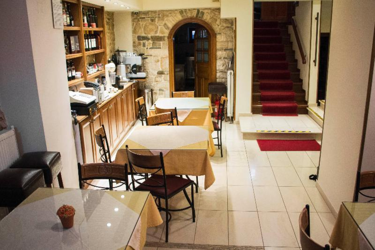 Kentrikon Hotel
