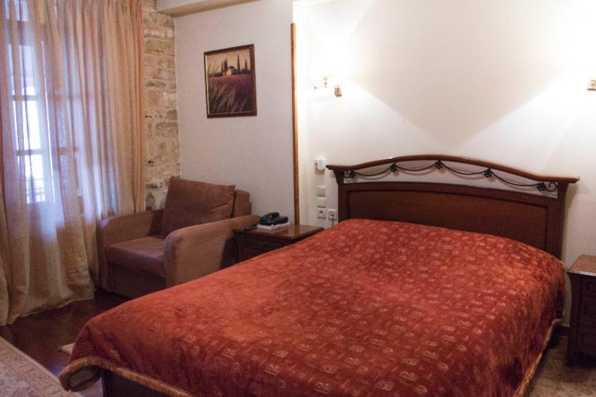 Kentrikon Hotel
