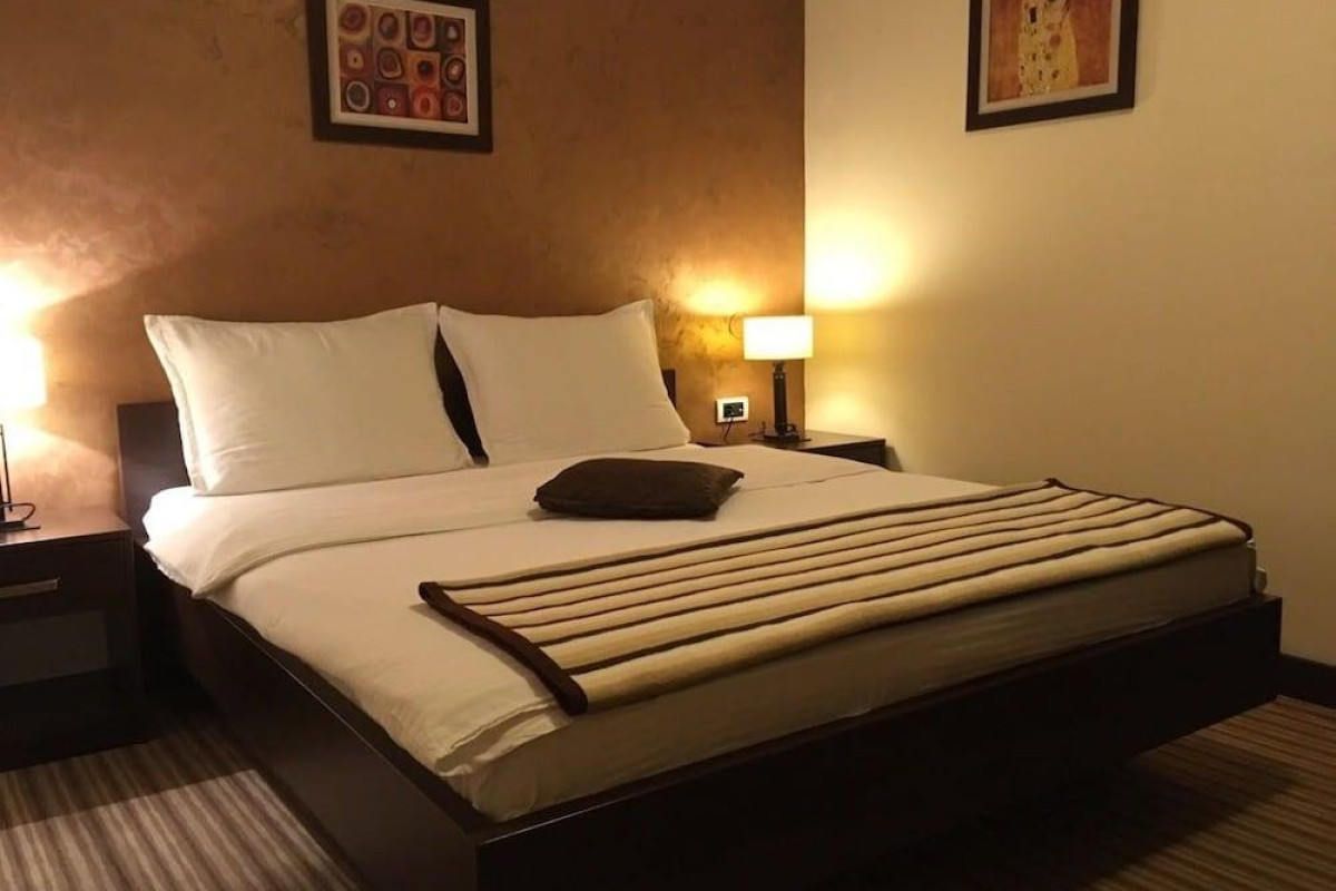 Keto Hotel