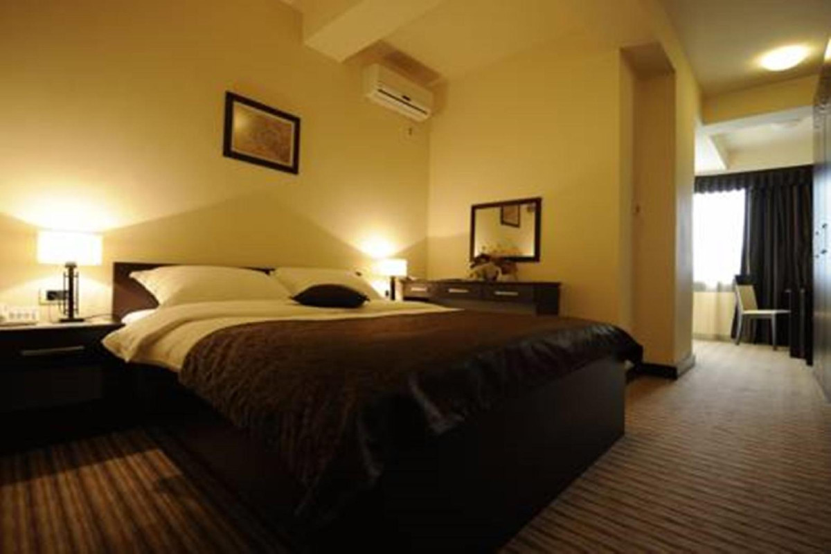 Keto Hotel