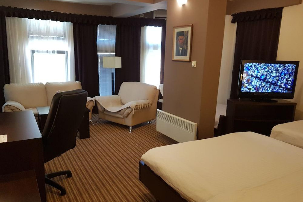 Keto Hotel