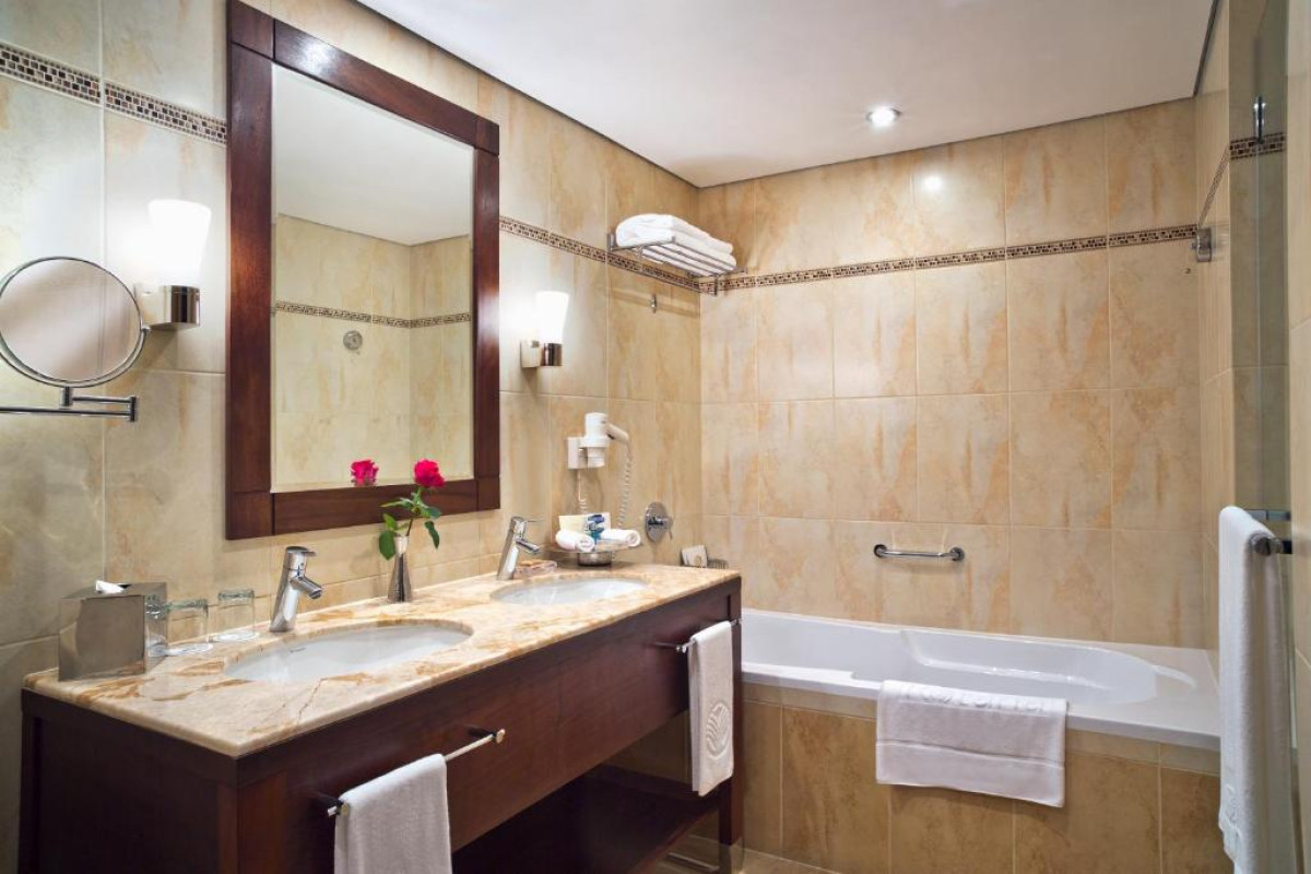 Hotel Khalidiya Palace Rayhaan by Rotana, Abu Dhabi