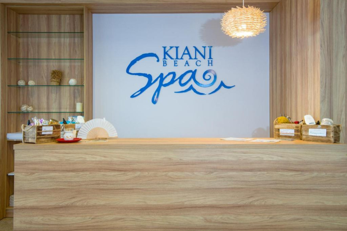 Kiani Beach Resort Family