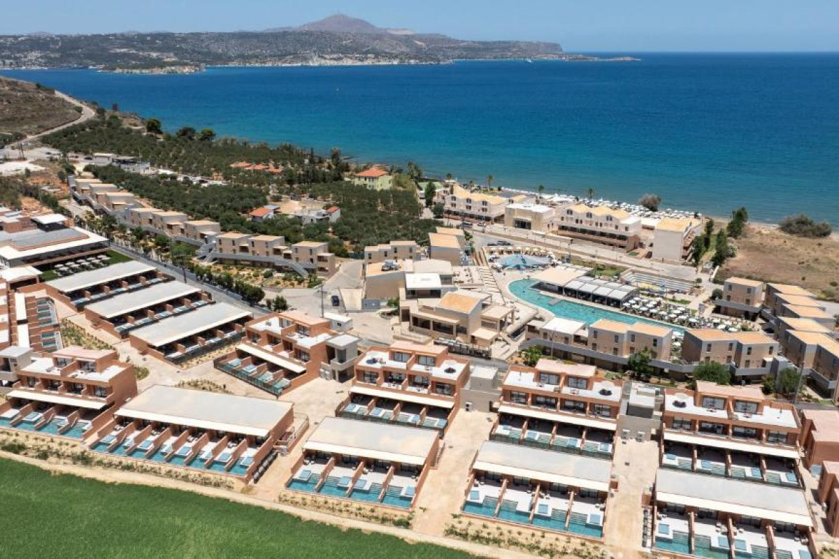 Kiani Beach Resort Family