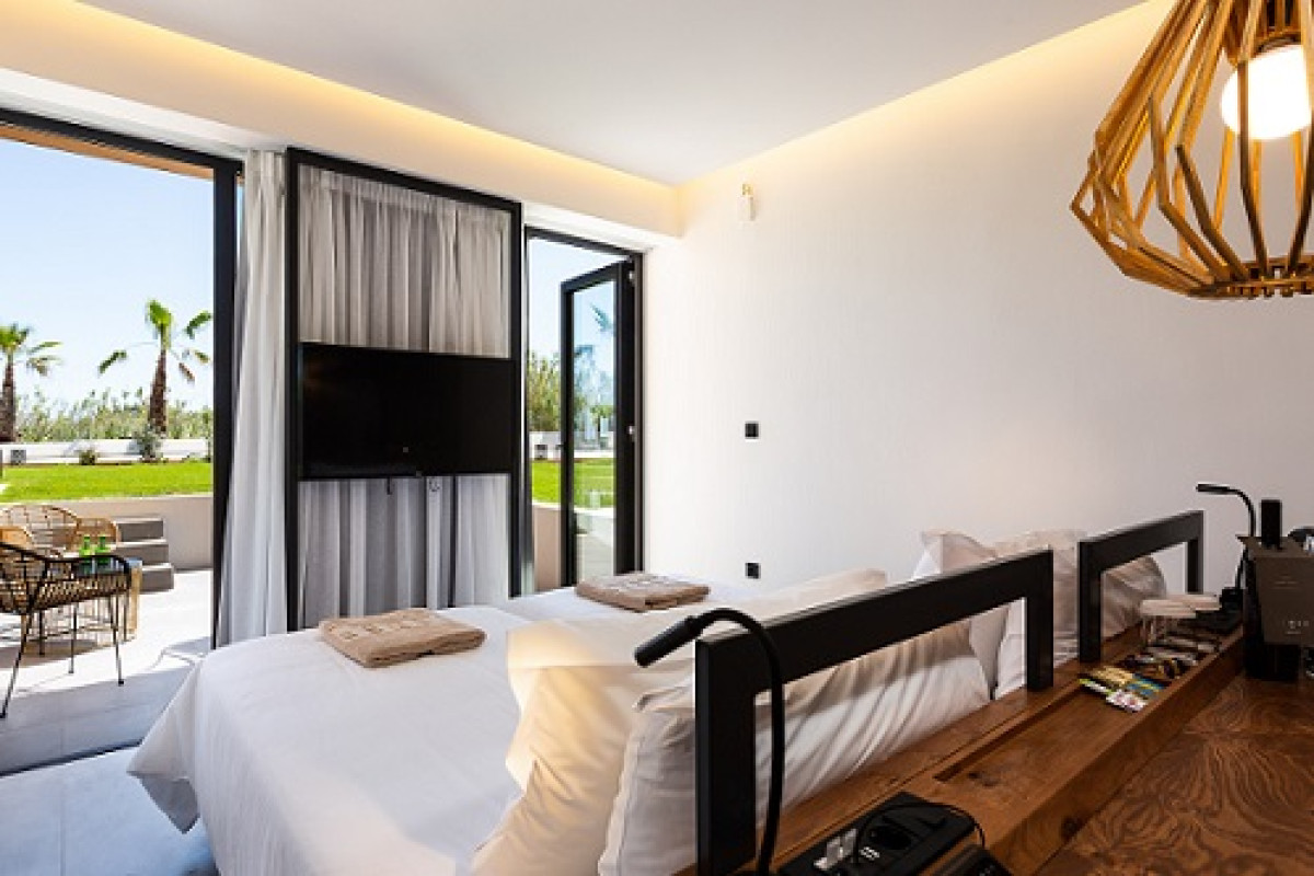 Kimpton La Mer Crete by IHG