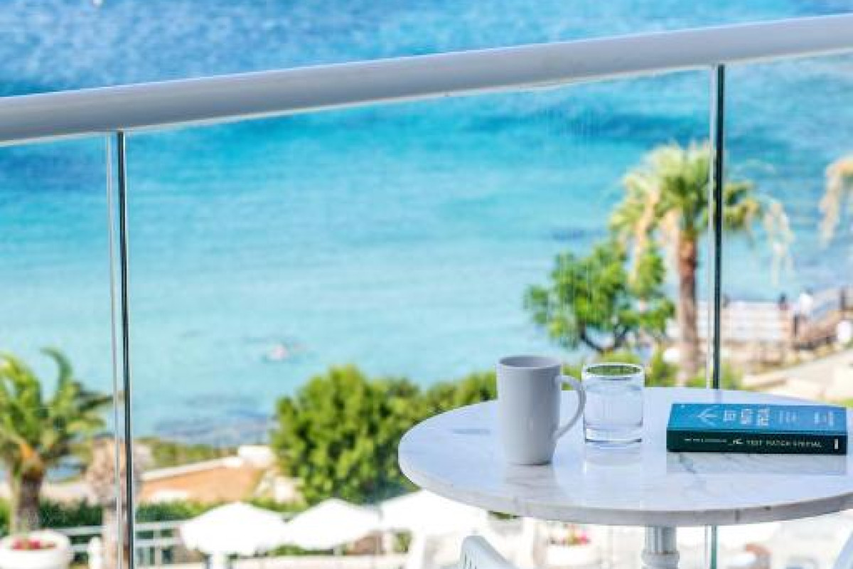 King Jason Protaras - Designed for Adults by Louis Hotels