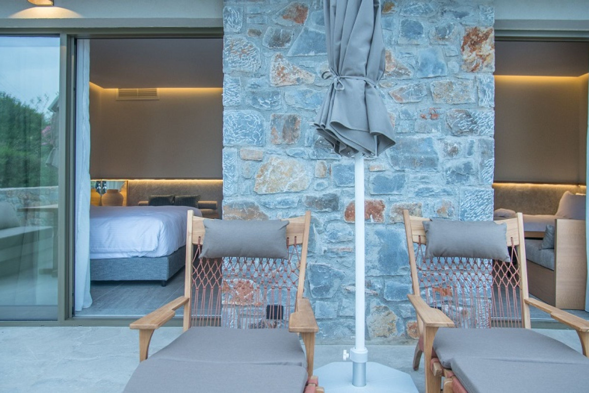 King Minos Retreat