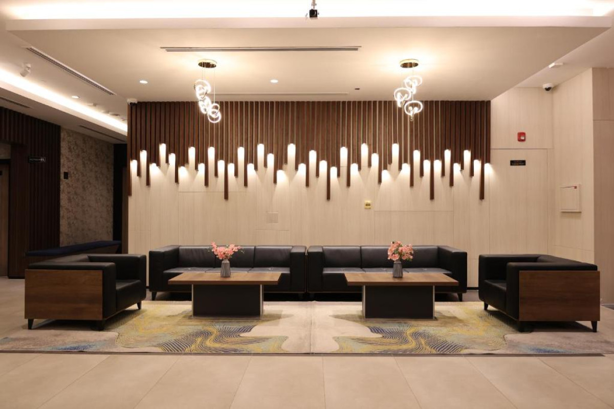 Kingsgate Canal Hotel by Millennium
