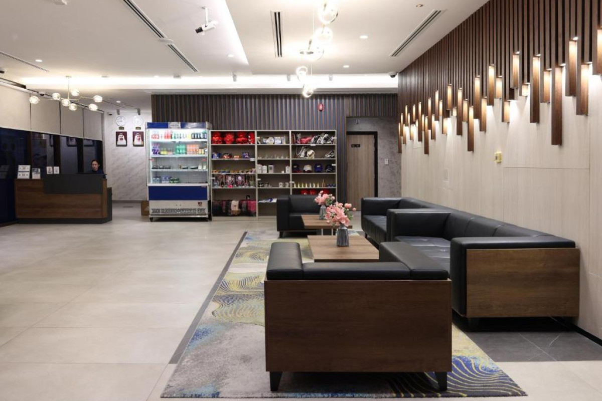 Kingsgate Canal Hotel by Millennium