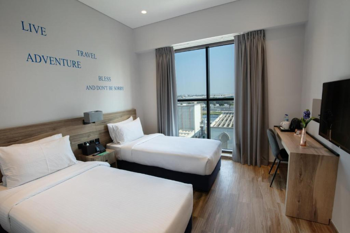 Kingsgate Canal Hotel by Millennium