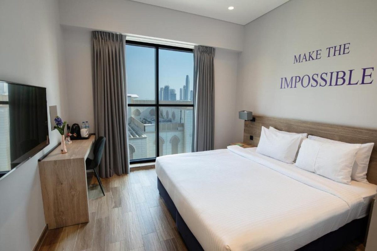 Kingsgate Canal Hotel by Millennium