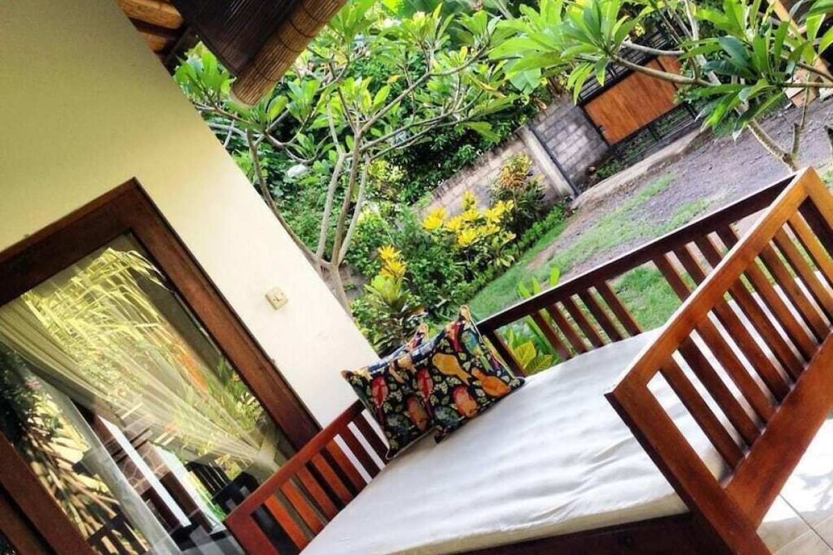 Kirana Homestay - Breeze Bungalow