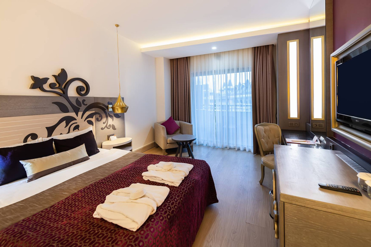 KIRMAN BELAZUR RESORT & SPA