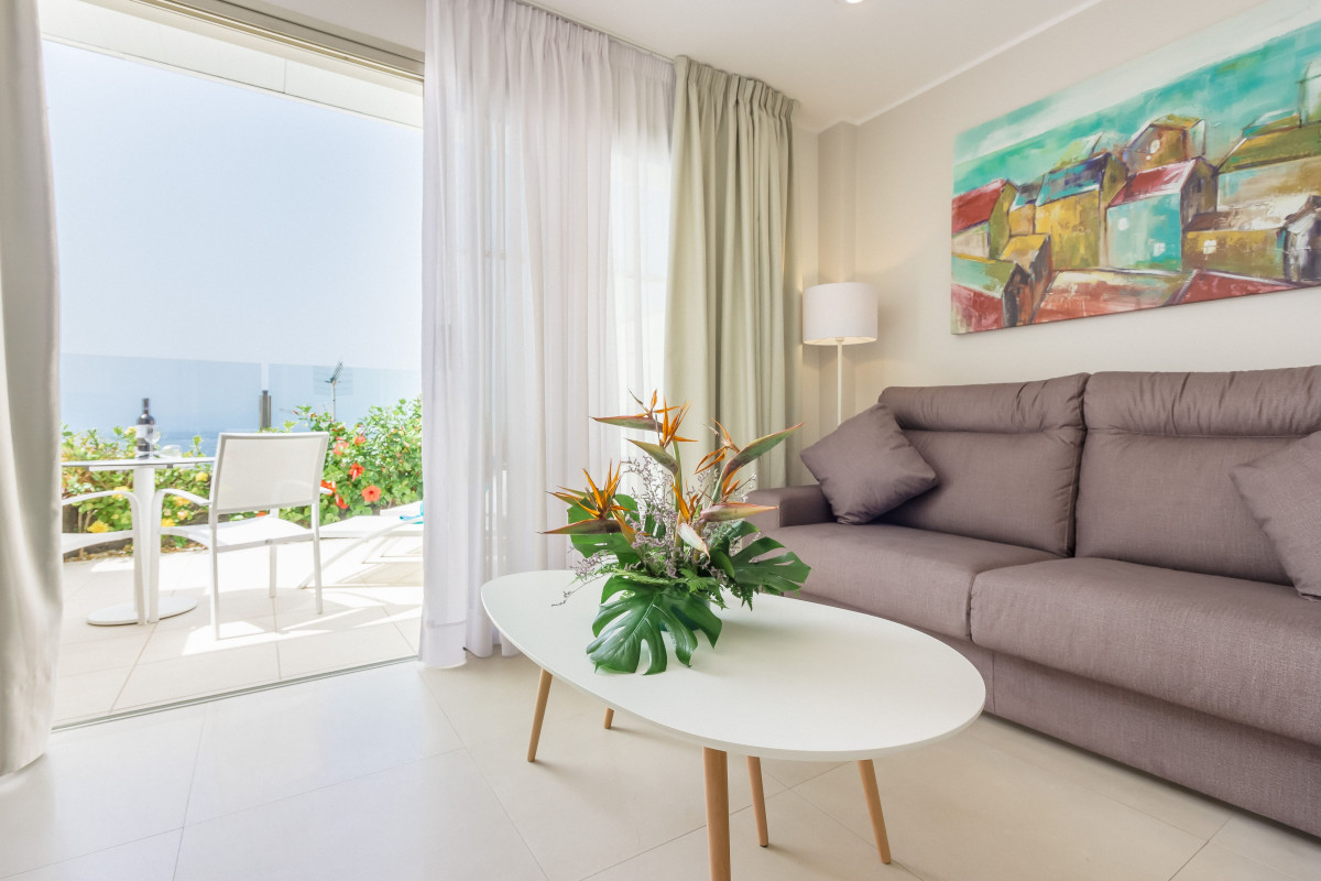 Klayman Diamond Aparthotel