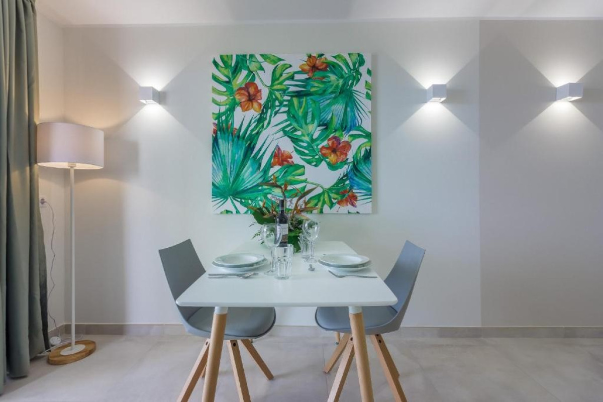 KLAYMAN DIAMOND APARTHOTEL