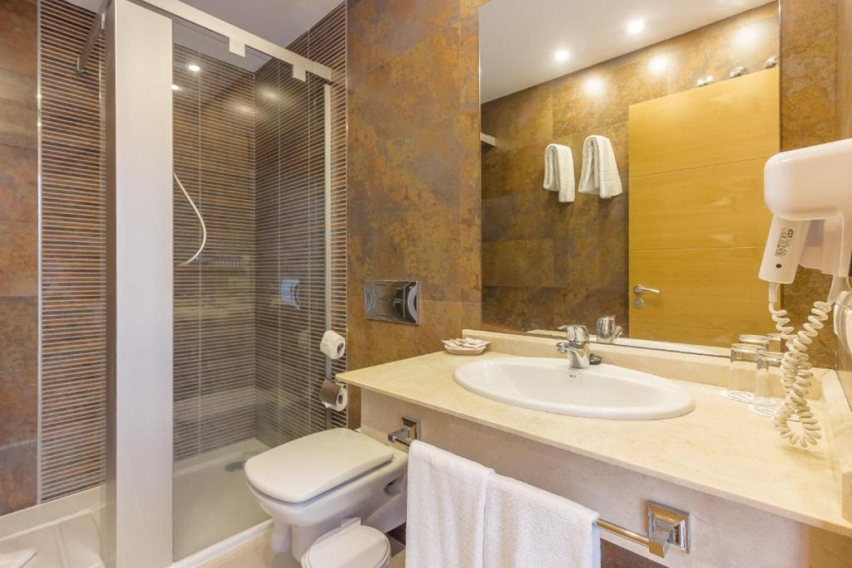 KLAYMAN DIAMOND APARTHOTEL