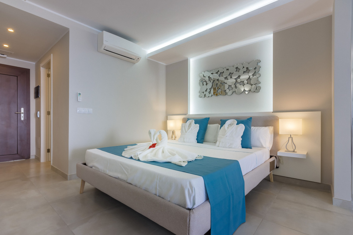 Klayman Diamond Aparthotel
