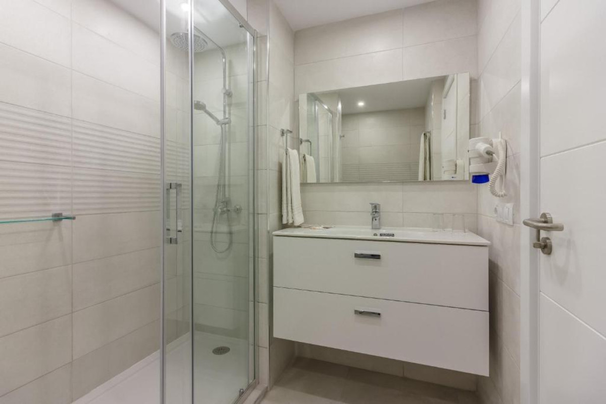 KLAYMAN Diamond Aparthotel
