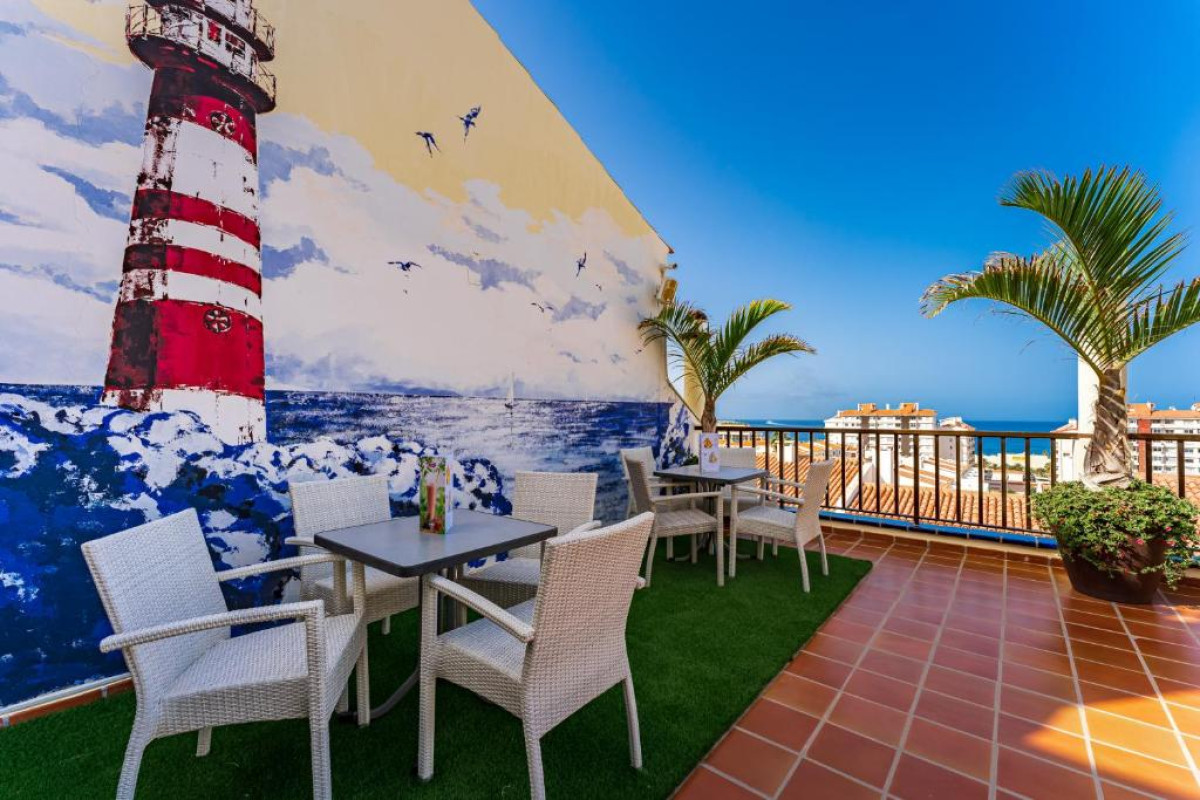 Klayman Olivina Aparthotel